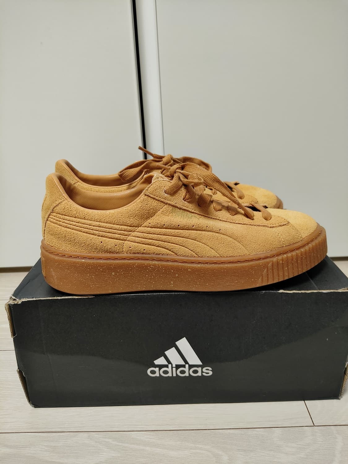 새상품 푸마 된장 255 상품이미지1