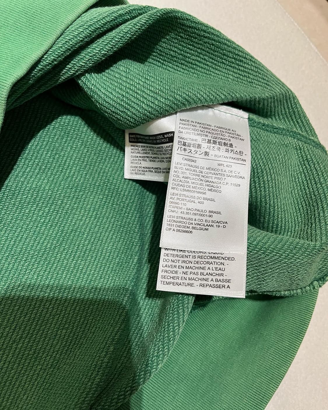 리바이스 X 스누피 콜라보 스웻셔츠 상품이미지6