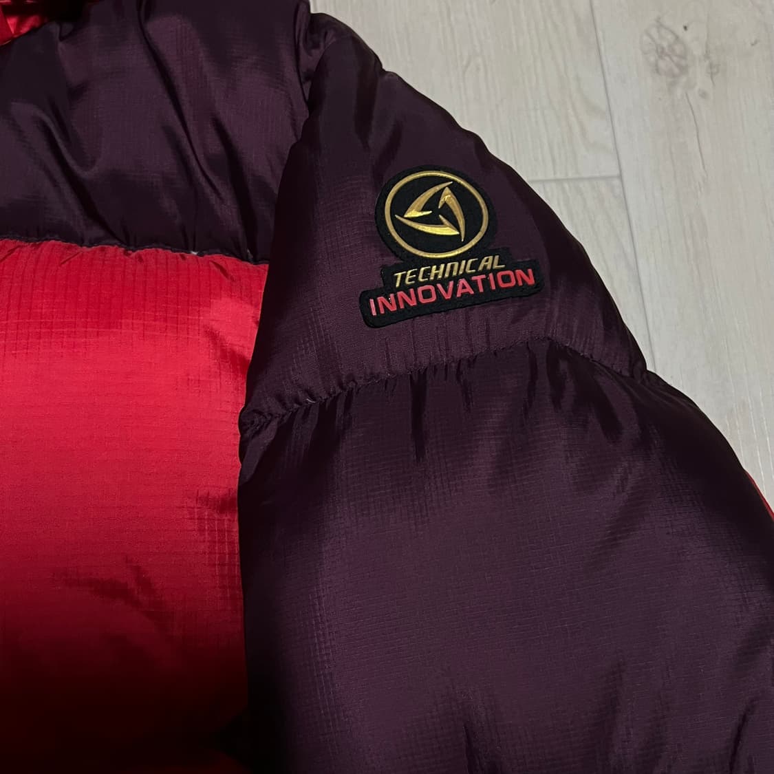 프로월드컵 테크니컬 구스다운 700 후드 패딩 점퍼 [레드] L/100 상품이미지4