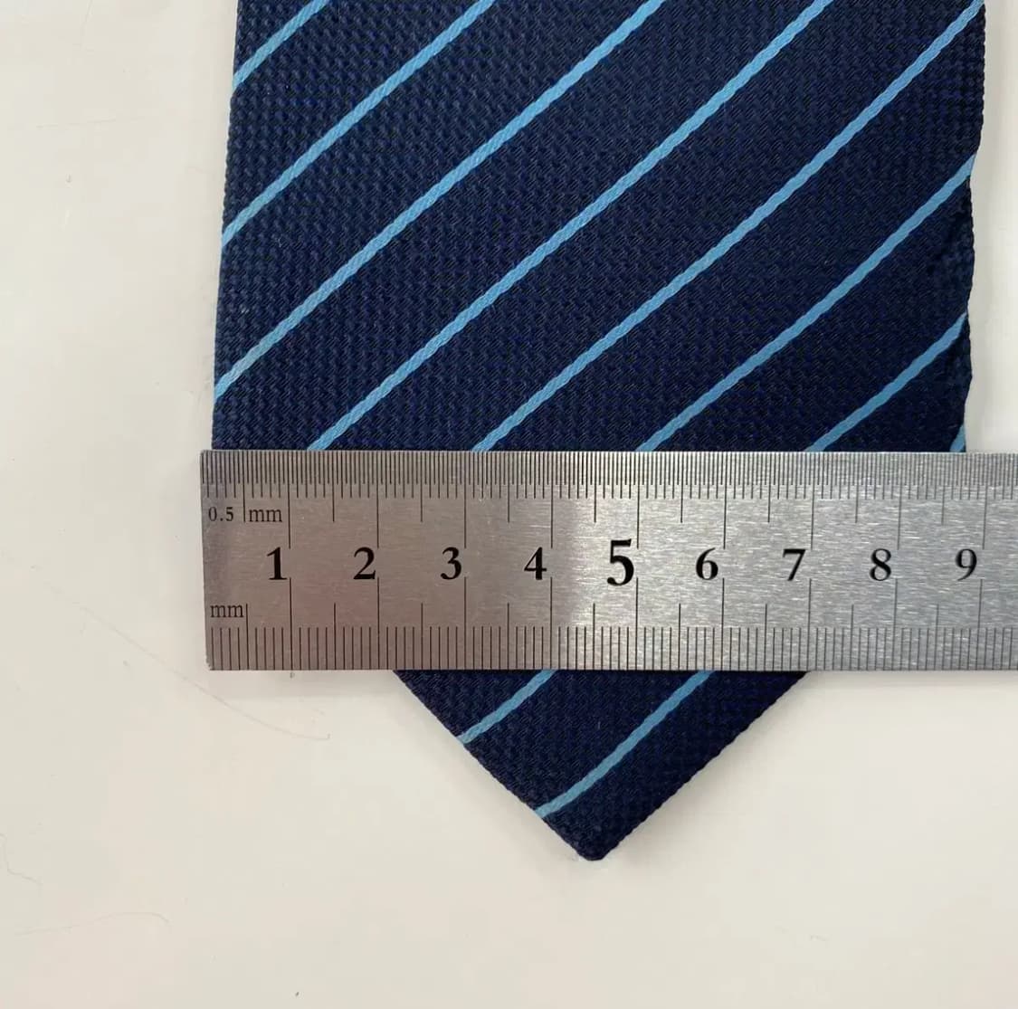 버버리 블랙라벨 명품 정품 넥타이 (Burberrys) 상품이미지8