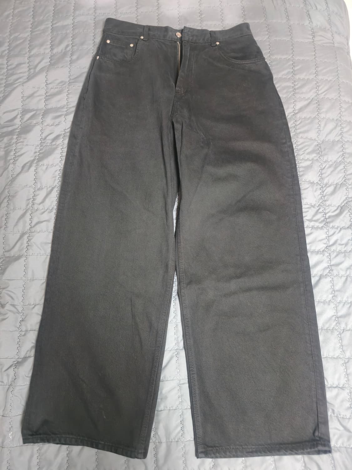 1705 FADED BLACK JEANS 상품이미지4