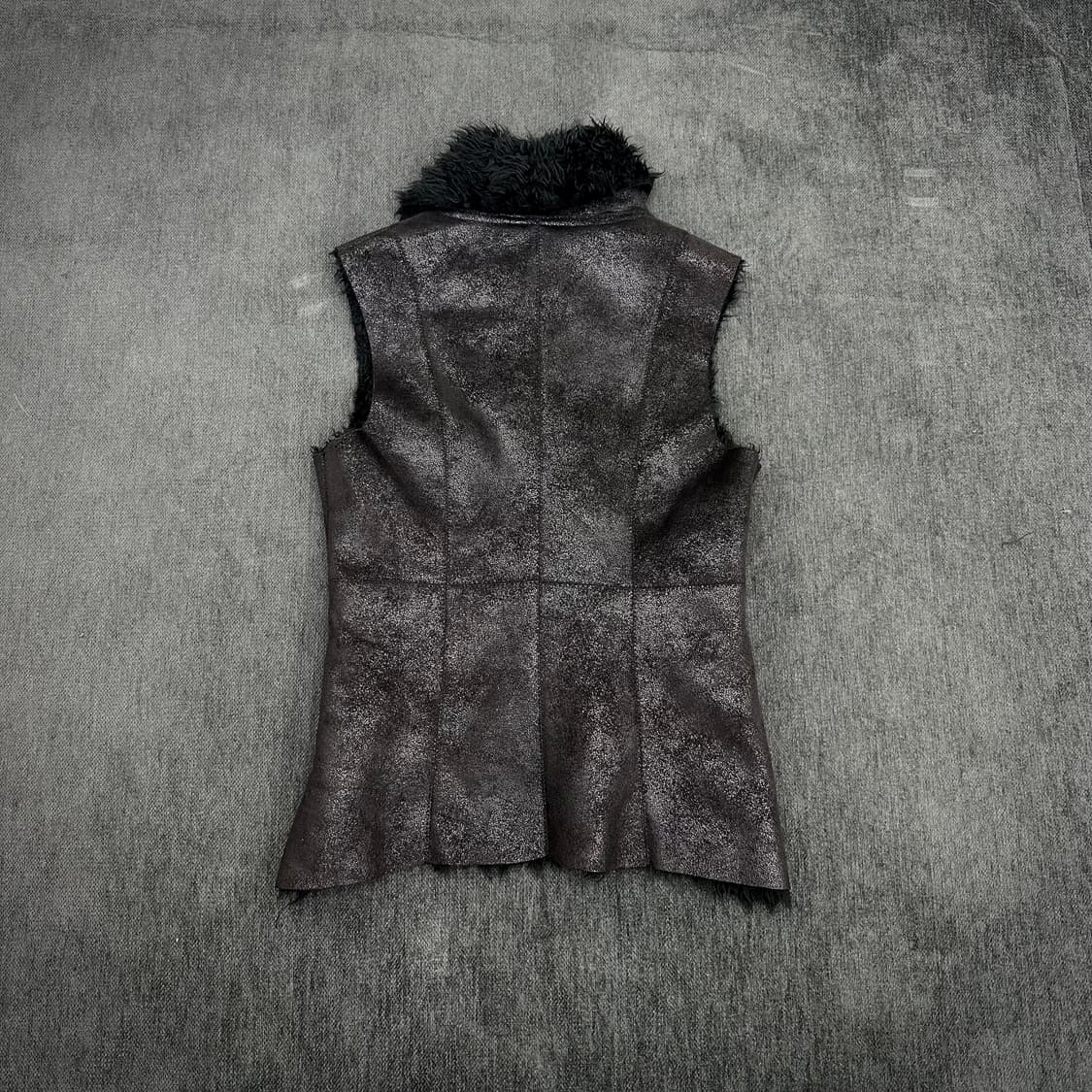 gothic coating fur vest 상품이미지3