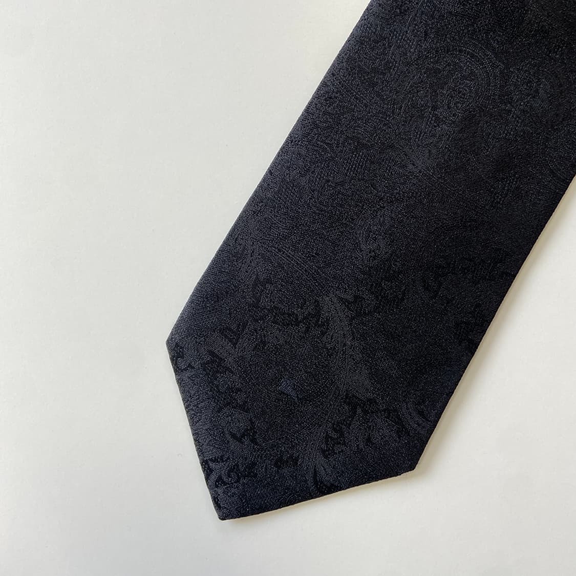 버버리 블랙 명품 정품 심플로고 넥타이 (Burberry) 상품이미지5
