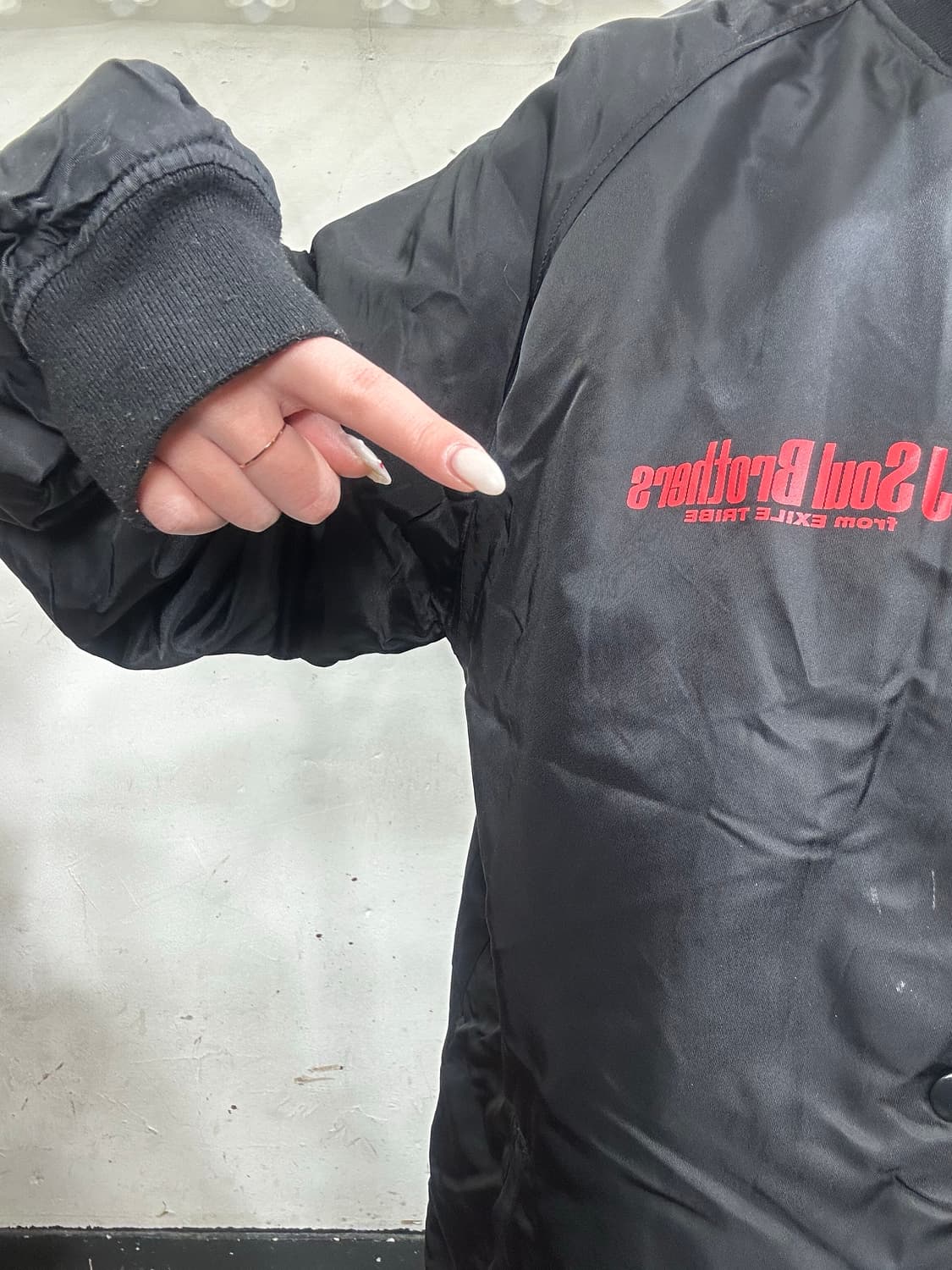 일본 빈티지 블랙 레드 펑크 빅 로고 프린팅 점퍼 바람막이 자켓 M 상품이미지4
