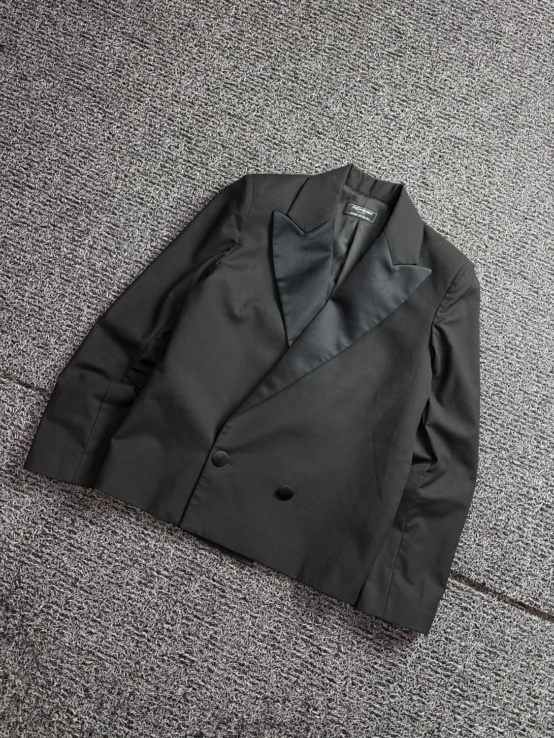 90s YSL입생로랑 피크드 칼라 락시크 크롭 블레이져 2941 상품이미지1