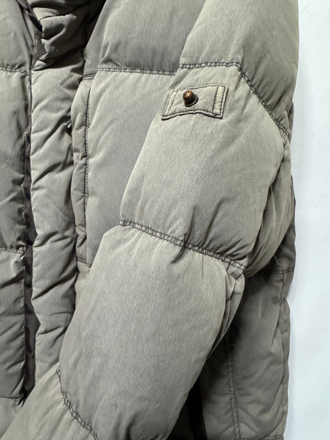 100 시리즈 10주년 푸퍼 패딩 상품이미지6