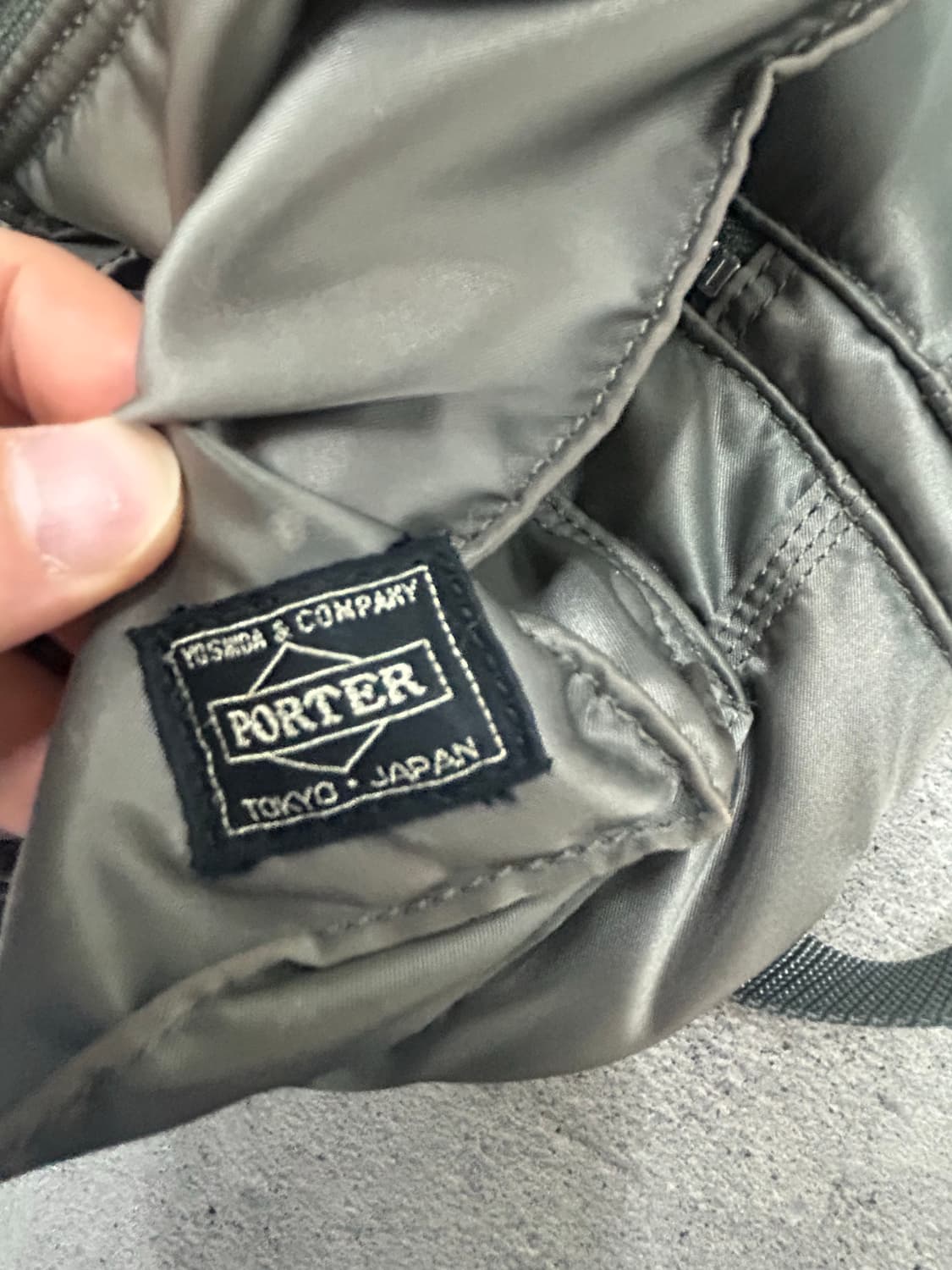 포터 탱커 백팩 실버그레이 상품이미지3
