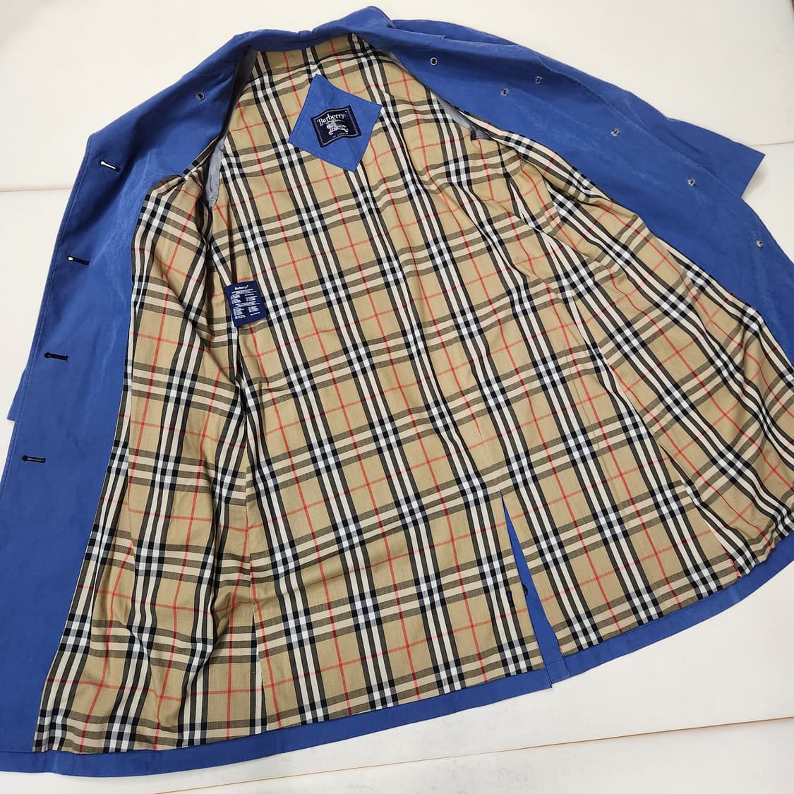 정품 버버리 여성 클래식 트렌치코트 12 (66~) 상품이미지6