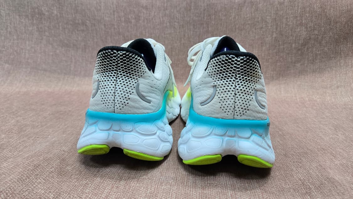 뉴발란스 270mm-  프레쉬폼x 모어 V4 상품이미지5