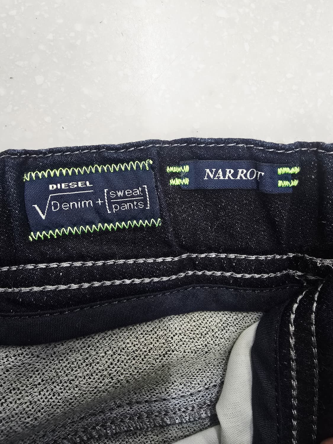 디젤 사이드라인 데님 스웻 조거팬츠 상품이미지9
