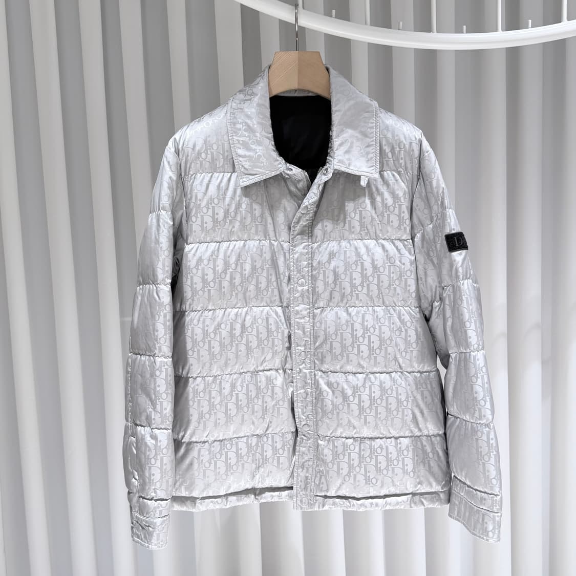50 / 디올 오블리크 카라 퀄팅 실버 패딩 상품이미지3