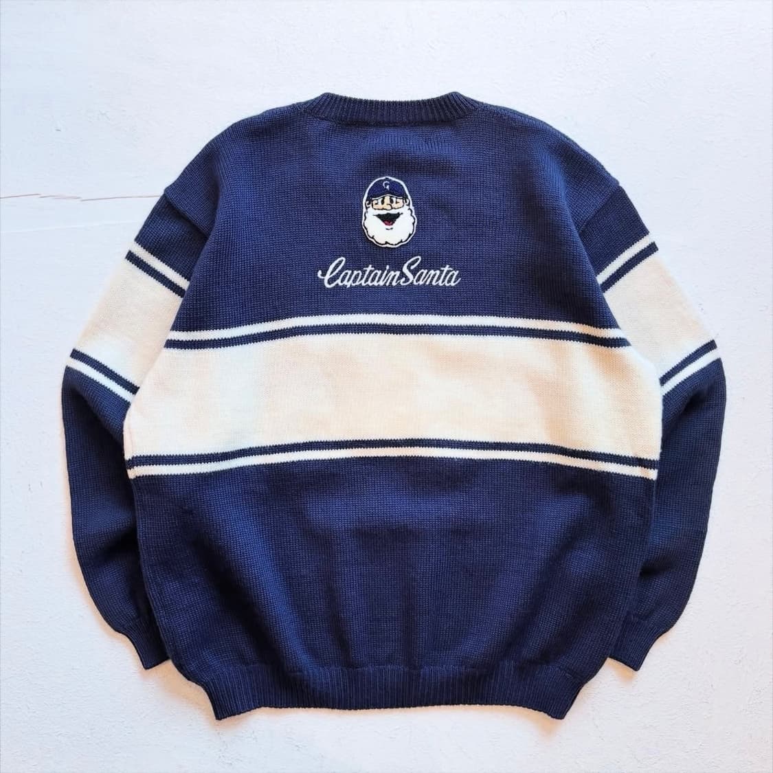 캡틴산타 페이스 패치 스웨터 상품이미지3