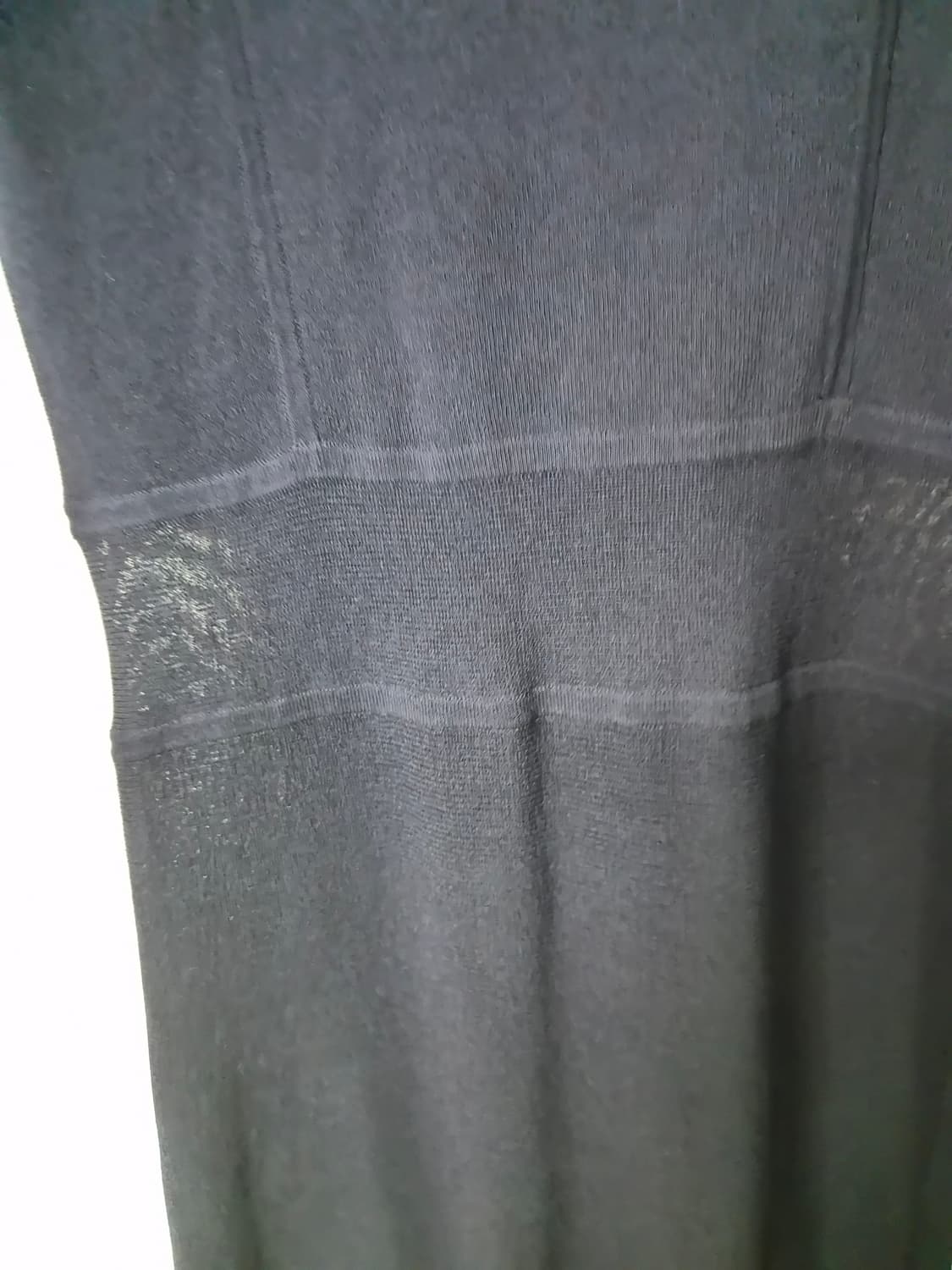 띠어리(Theory) 정품 네이비 니트 민소매 원피스 상품이미지4