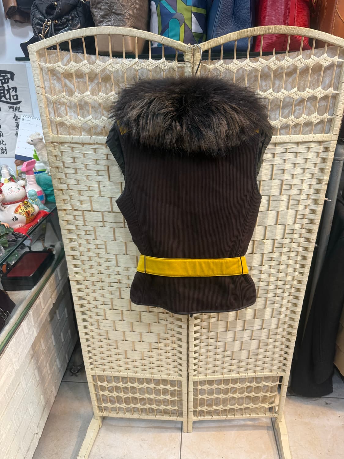 38/55-66 정품 프라다 패딩조끼 팝니다 상품이미지9