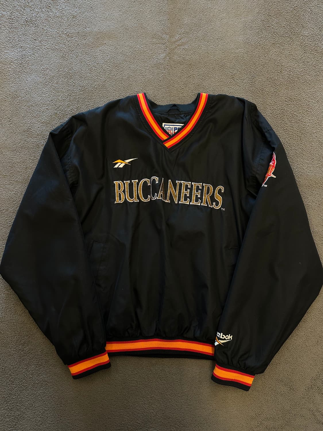 리복 NFL 탬파베이 빈티지 웜업 처분  상품이미지1