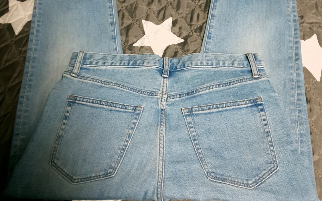 (새상품급) 유니클로 슬림핏 워싱 데님팬츠 (32) 상품이미지3