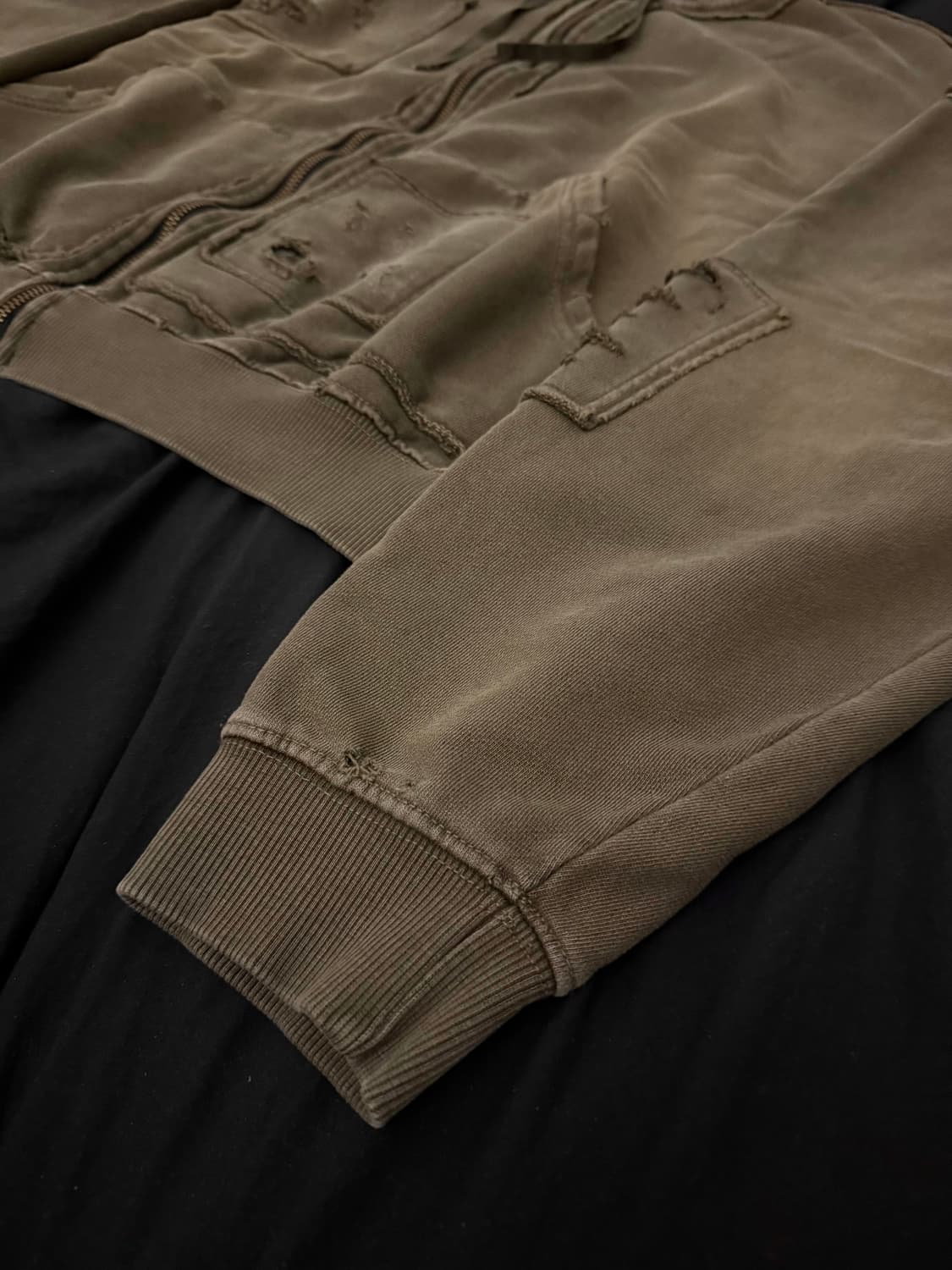 언더마이카 멀티패치 빈티지 가오어 집업 카키 상품이미지3