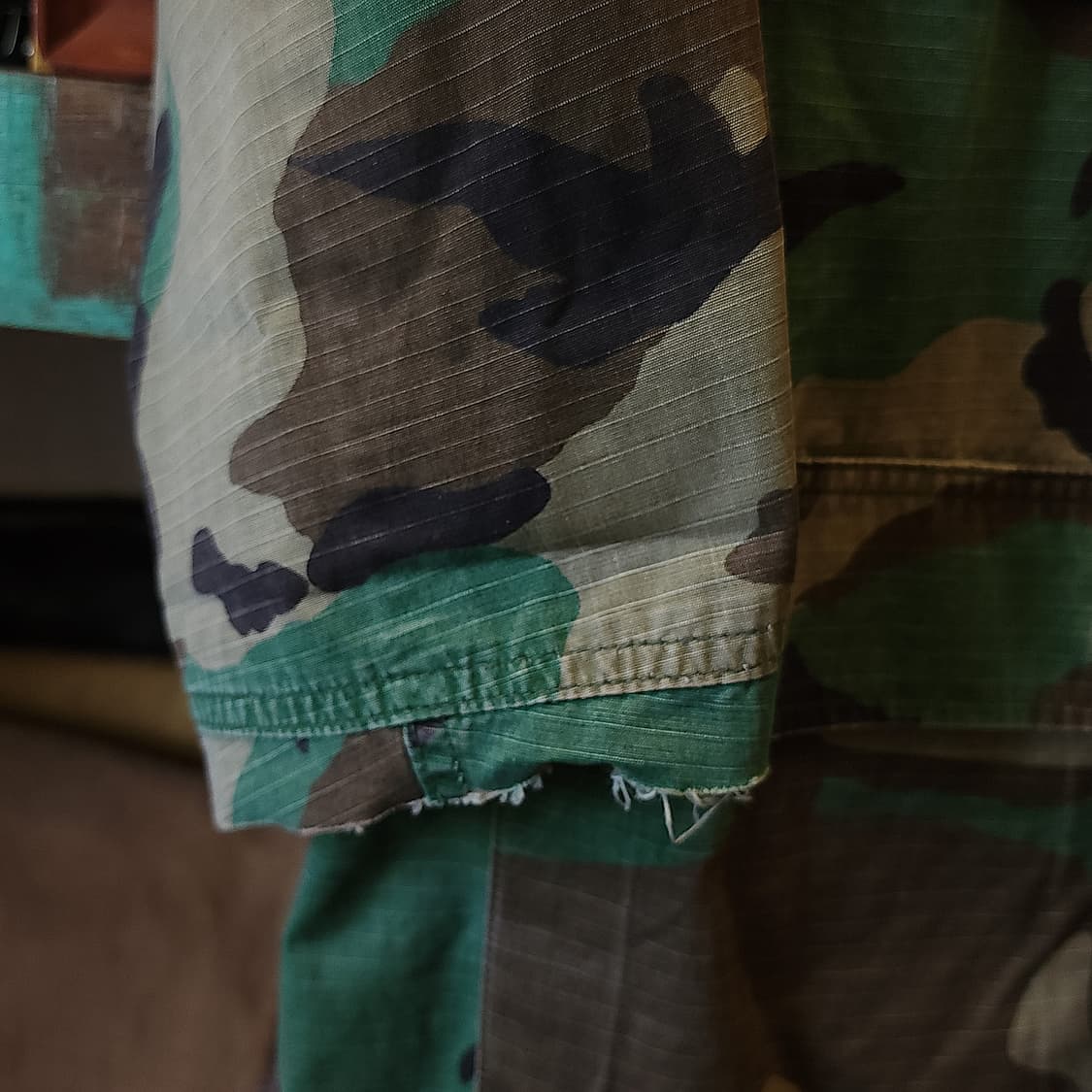 90s 미군 BDU 카모셔츠 우드랜드 커팅 디테일 미디움 레귤러 상품이미지10