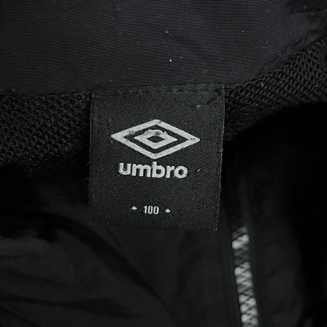 [정품/L] 엄브로 블랙 바람막이 점퍼 b14 상품이미지5