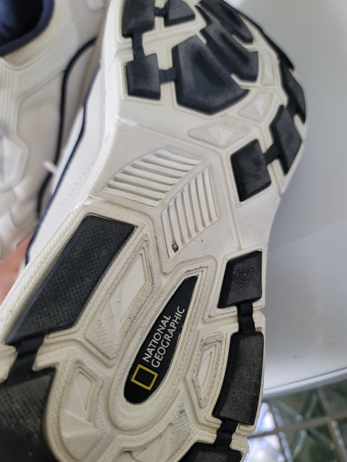 네셔널지오그래픽 운동화 사이즈 265 상품이미지5