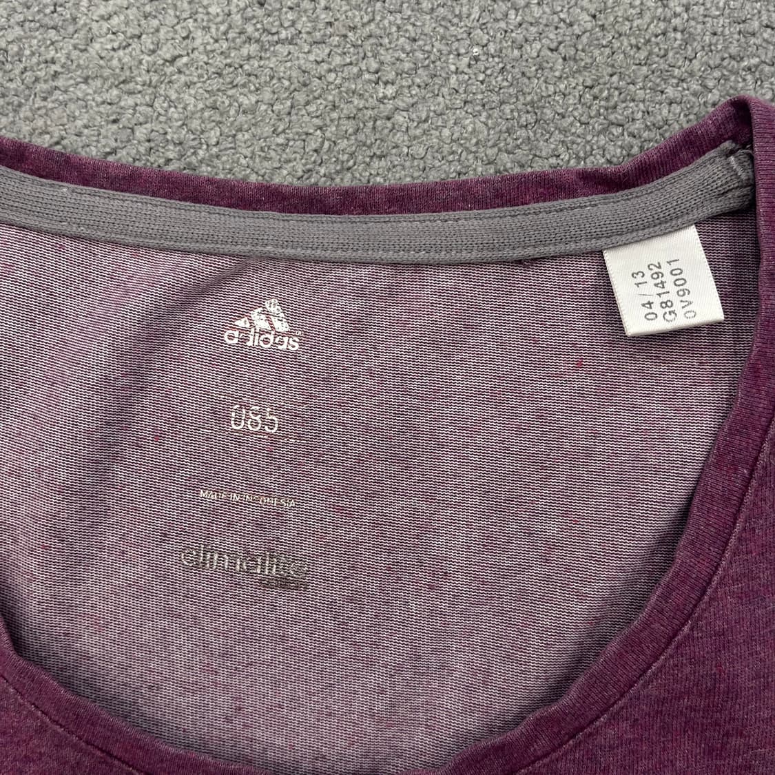 85 아디다스 퍼플 반팔 티셔츠 상품이미지3