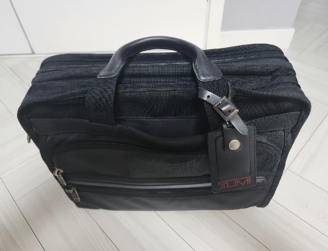 투미(TUMI) 알파 에센셜 랩탑 브리프 케이스 (품번# 26130D4) 상품이미지1
