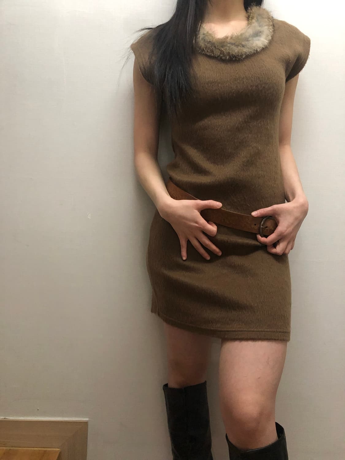 빈티지 브라운 퍼 디테일 원피스 상품이미지3