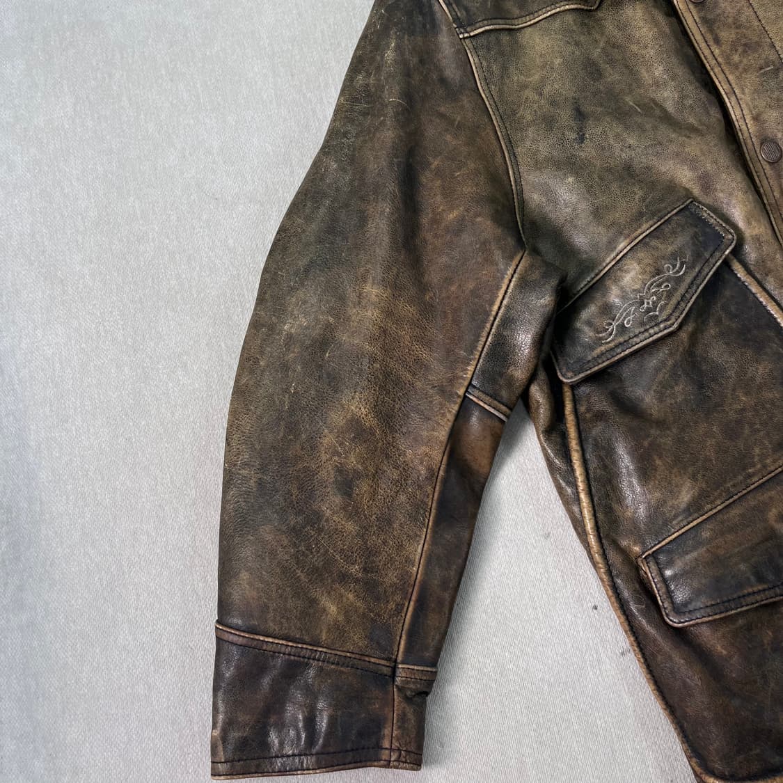 100 아메리칸 빈티지 90s 레더 자켓 상품이미지5