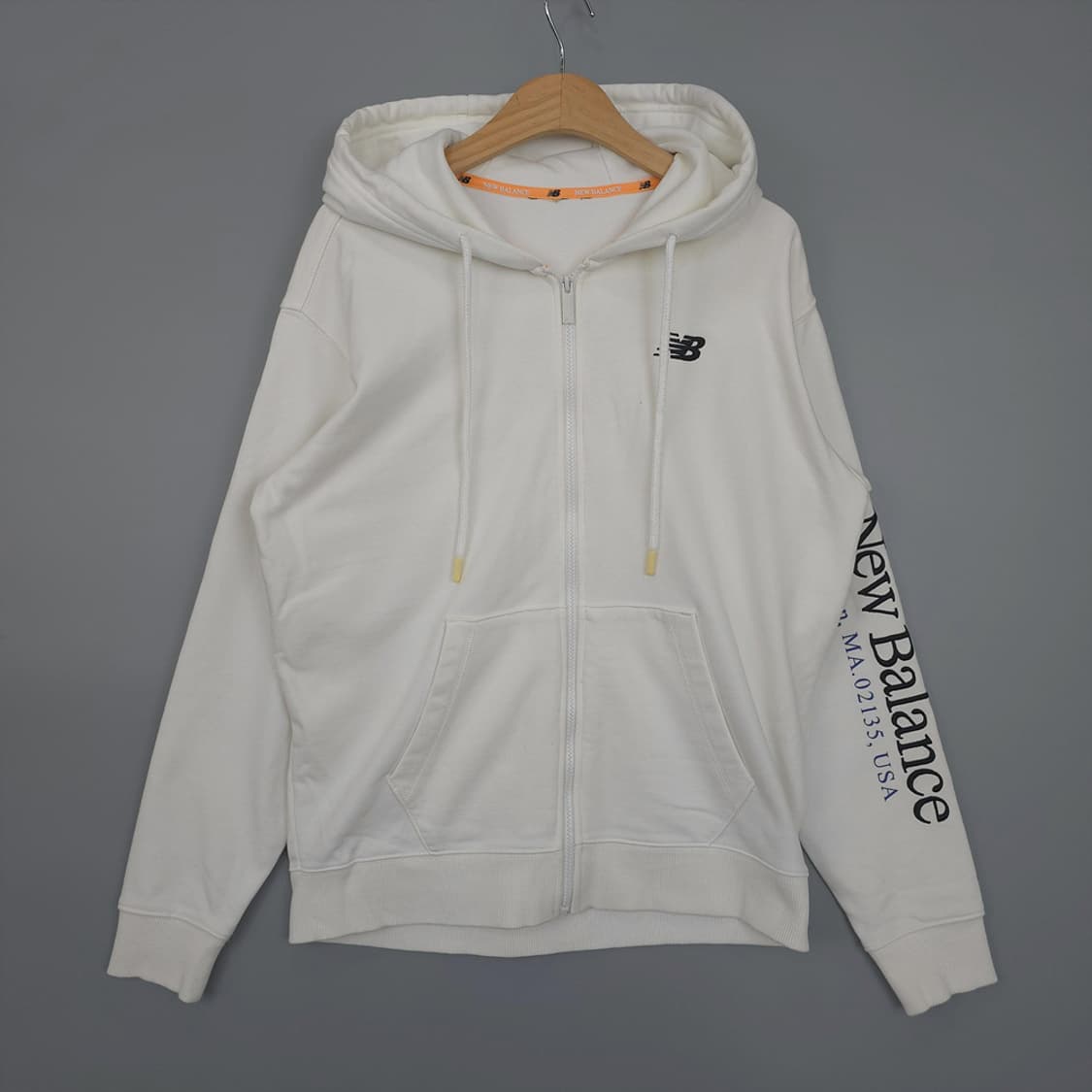 뉴발란스 New Balance 심플 로고 후드집업 화이트 95(M) 상품이미지1