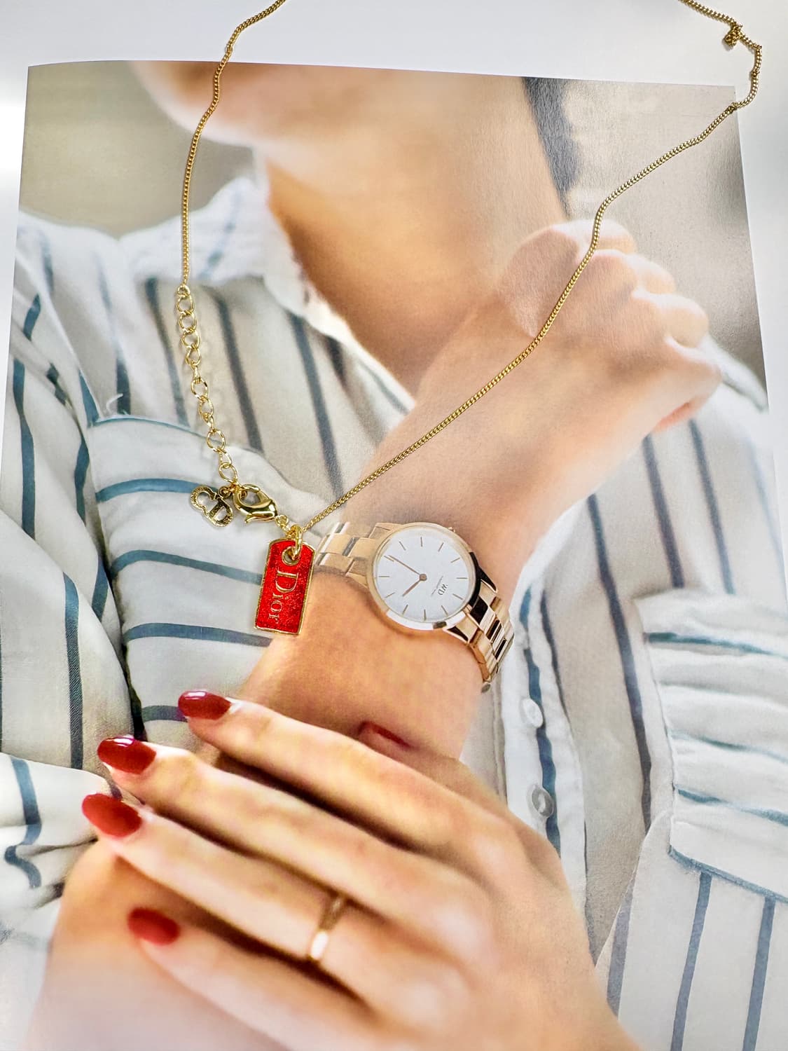 디올 레드 플레이트 바 목걸이 상품이미지1