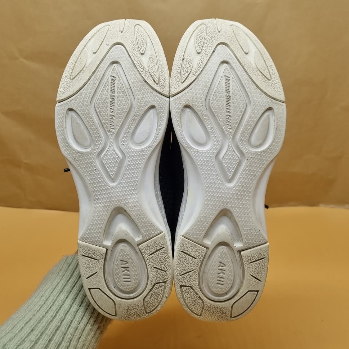 아키클래식 프리워크 여성운동화235  상품이미지3