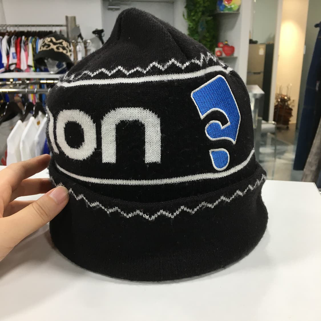 살로몬(salomon) 검정 비니 상품이미지4