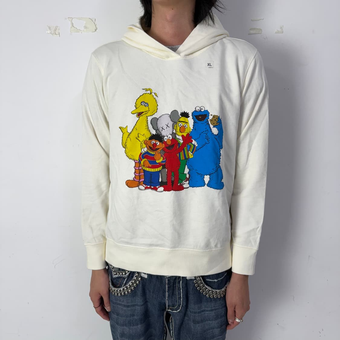 Kaws x uniqlo x 세사미스트리트 후드티(새상품)  상품이미지1