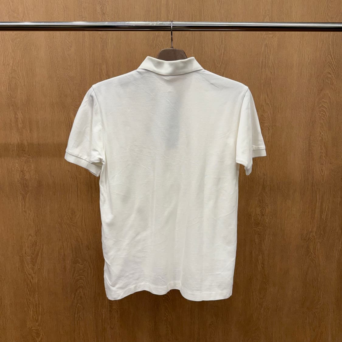 버버리 브릿 자수 로고 카라 반팔 피케 티셔츠 레귤러핏 화이트 상품이미지3