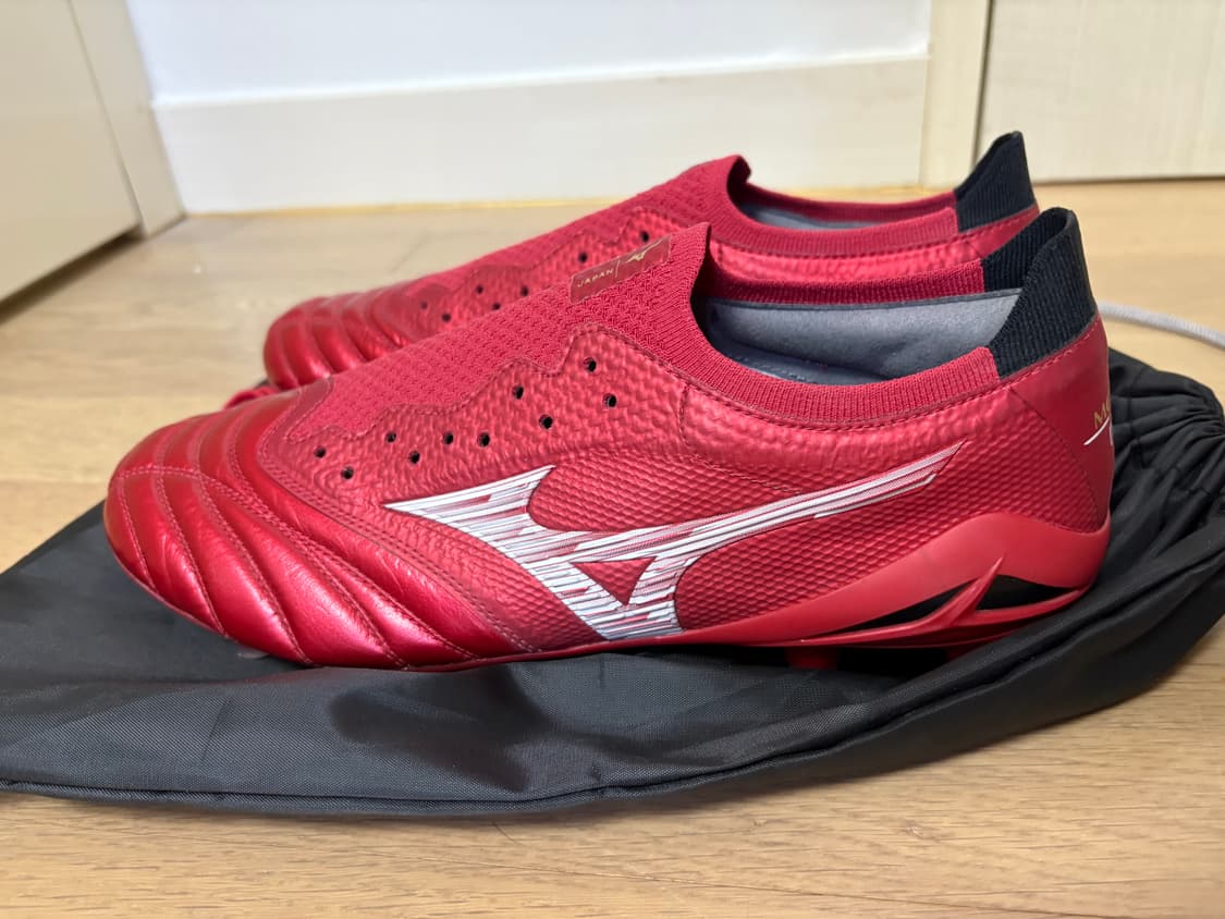 미즈노 축구화 10분만 신어본 거의 새 축구화 급처 상품이미지2
