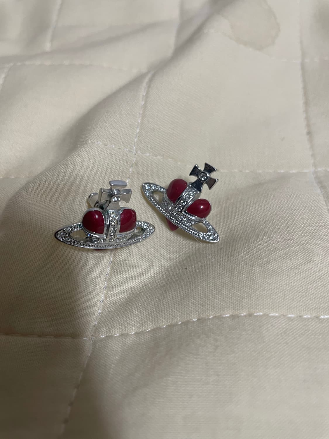 비비안웨스트우드 레드행성 귀걸이 상품이미지1