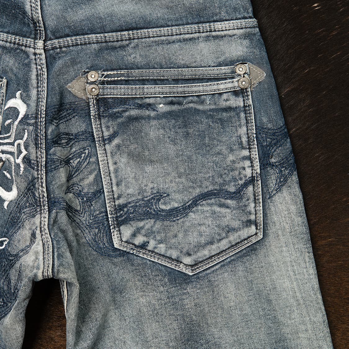 [31] 00s AKADEMIKS 아카데믹스 스티치 아트웍 데님팬츠  상품이미지6