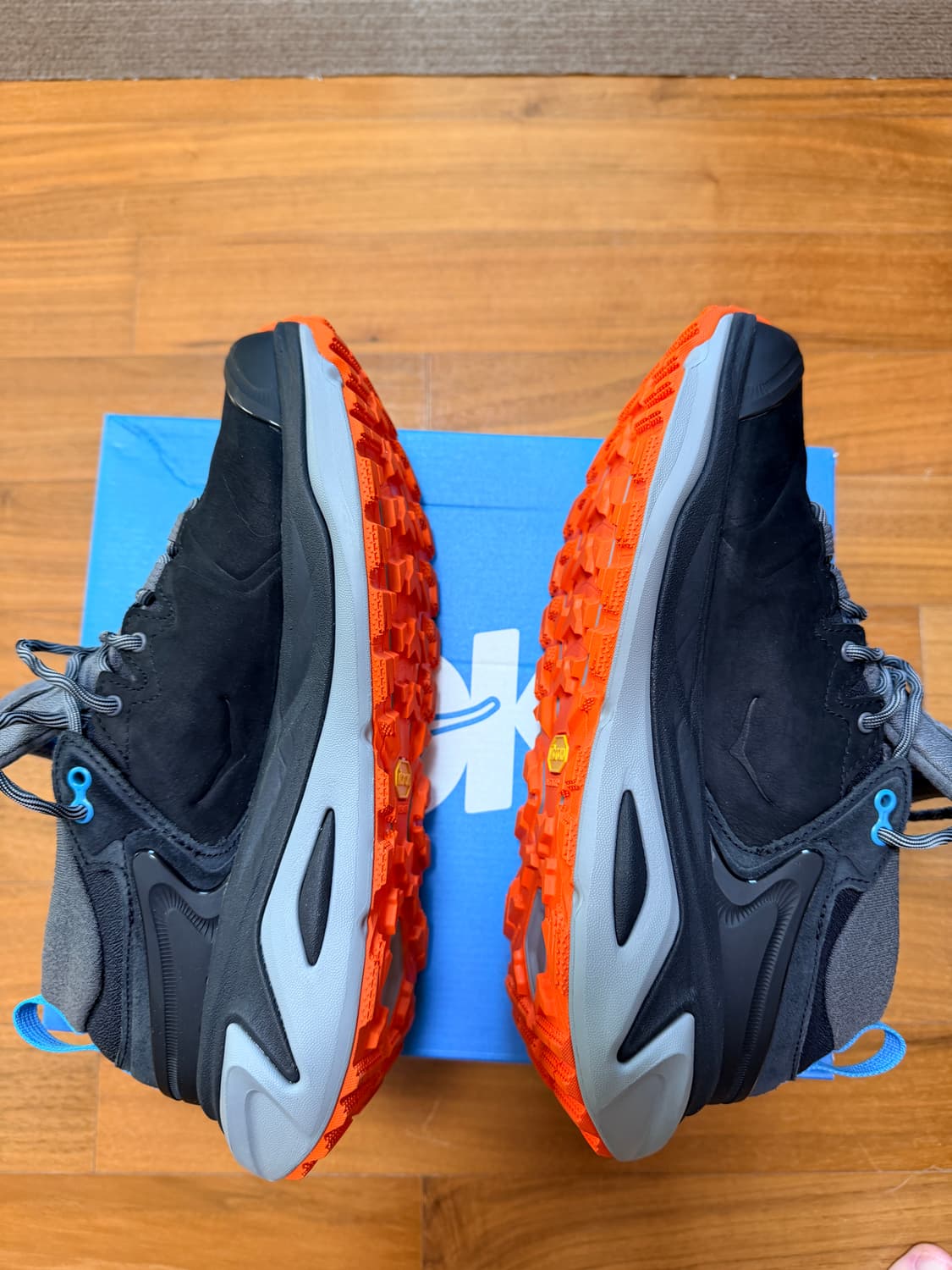 HOKA KAHA 3 ROW 카하3 로우 블랙 그레이 색상 265mm 상품이미지2