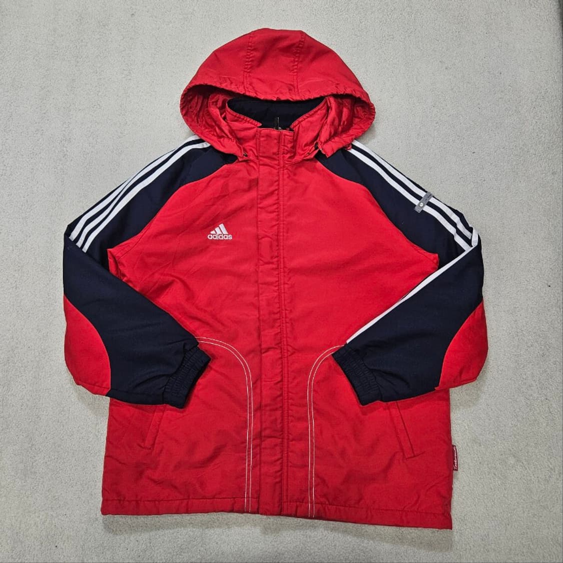 아디다스 빅로고 바람막이 점퍼 상품이미지2
