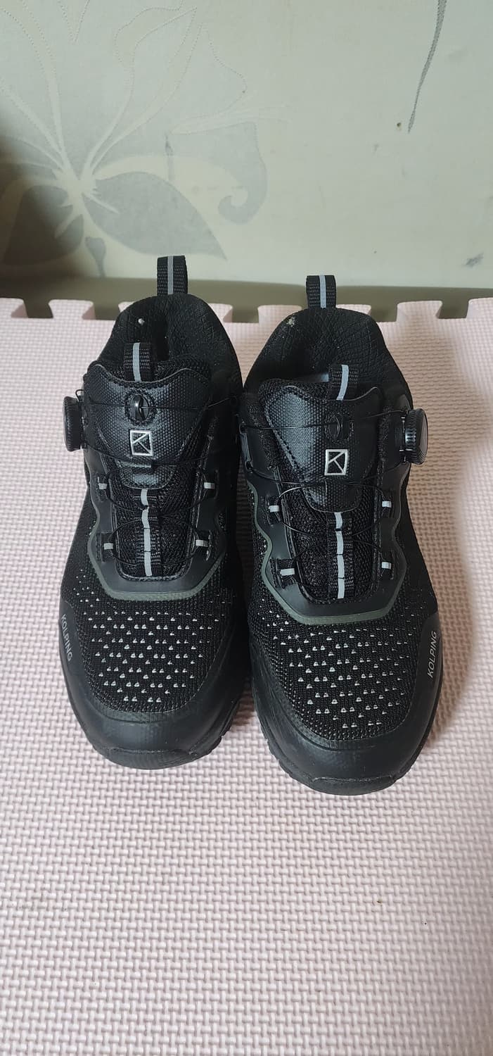 콜핑 여성 다이얼 트레킹 운동화240상태굿 가격인하 상품이미지1