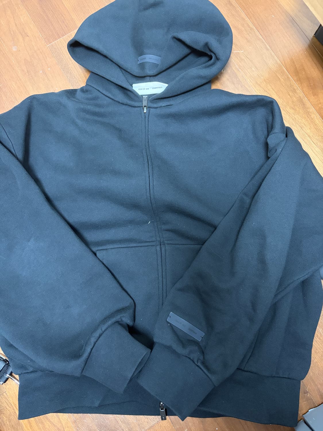 에센셜 클래식 플리스 집업 후드 제트 블랙 - 25SS M 상품이미지2