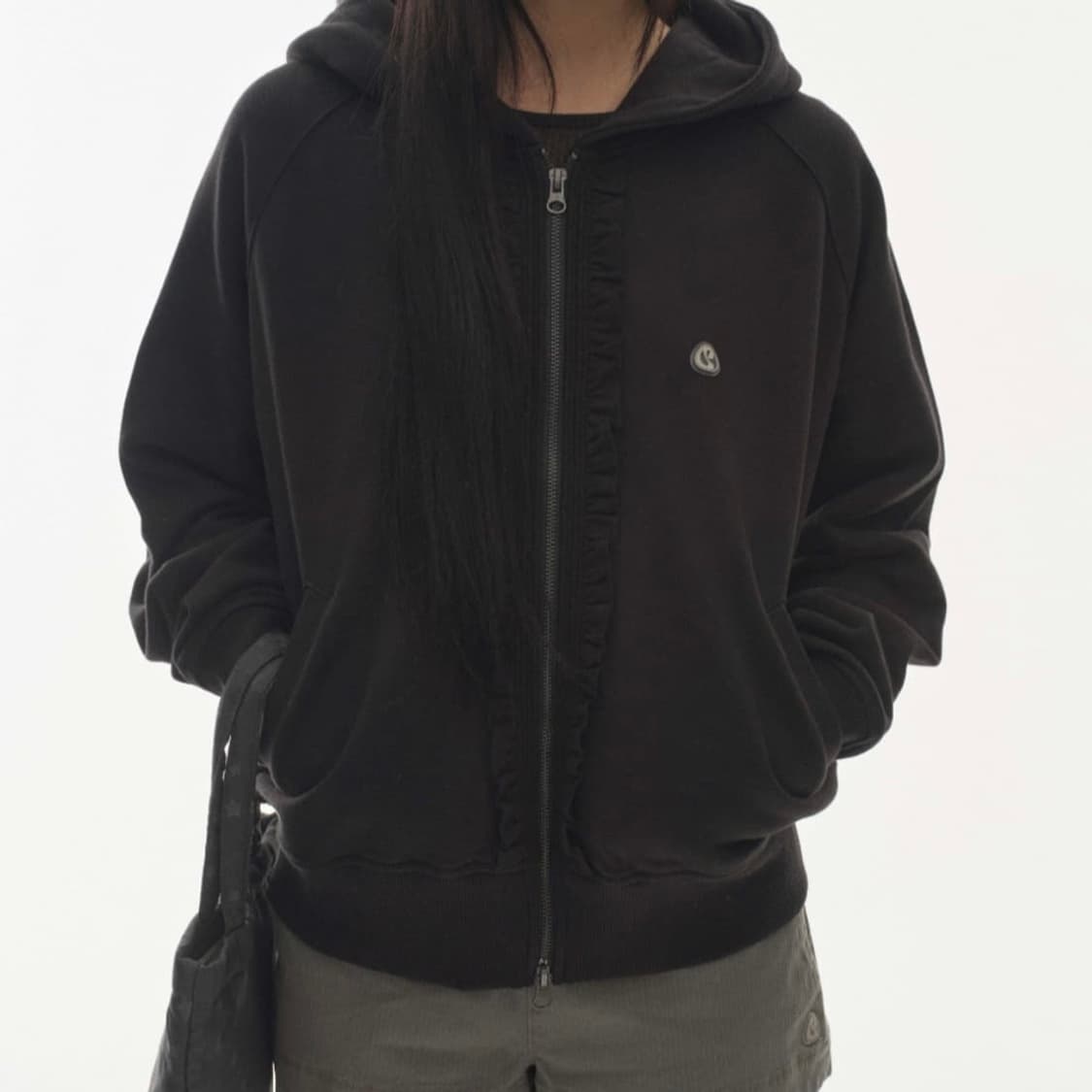 코이세이오 러플 레이스 후드집업 블랙 상품이미지2