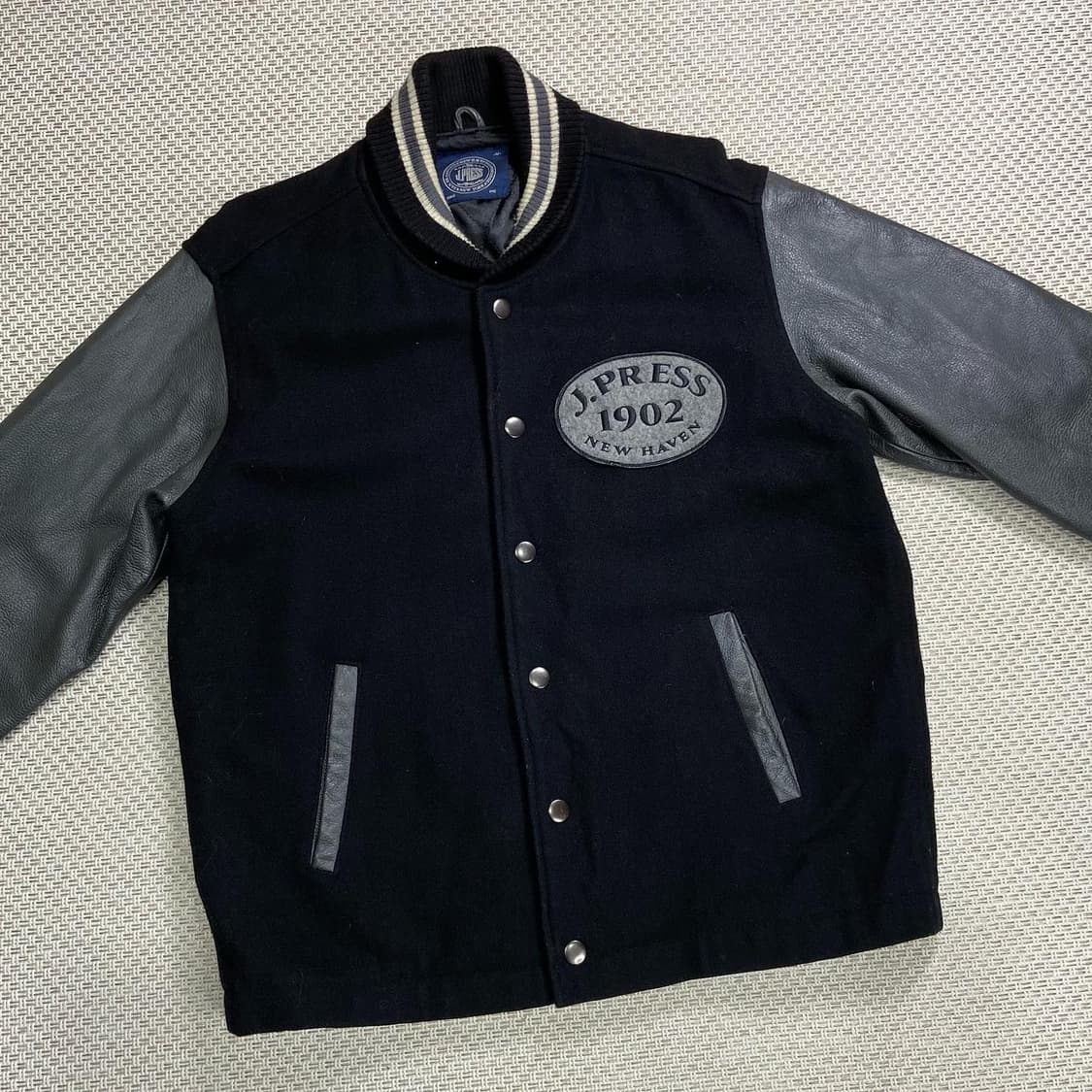 (103) 제이프레스 레더 슬리브 바시티 자켓 상품이미지2