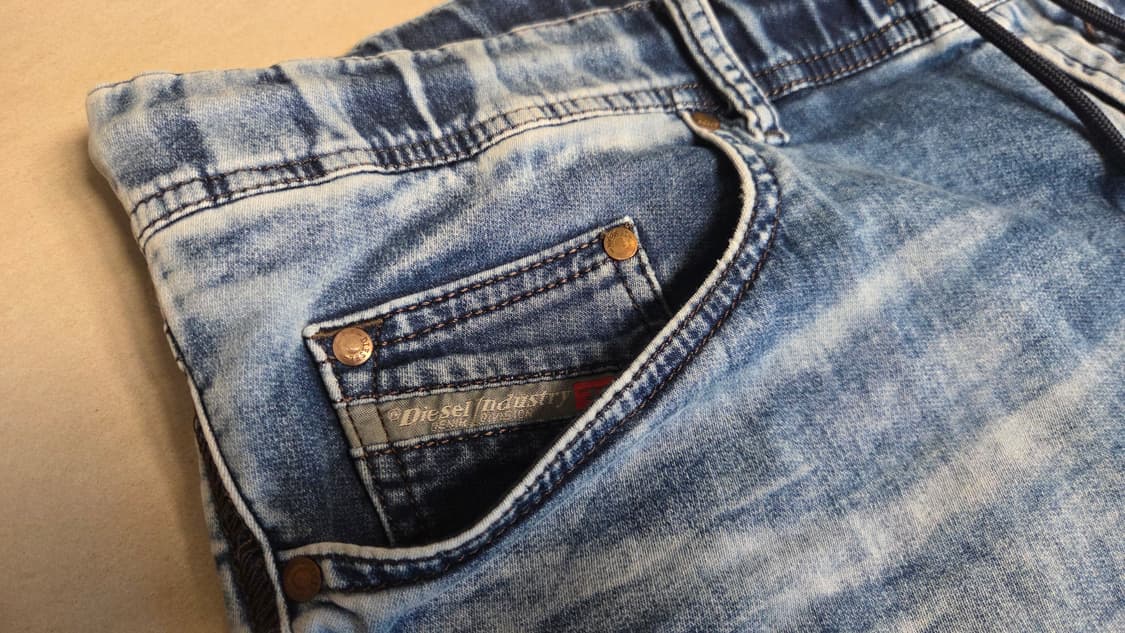 디젤 조그진 웨이키 쇼트 데님 반바지  상품이미지4