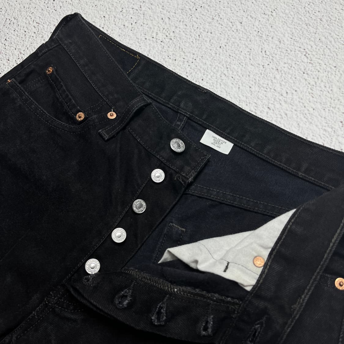 00s Levi's 501 Original Fit Black Jeans 상품이미지6