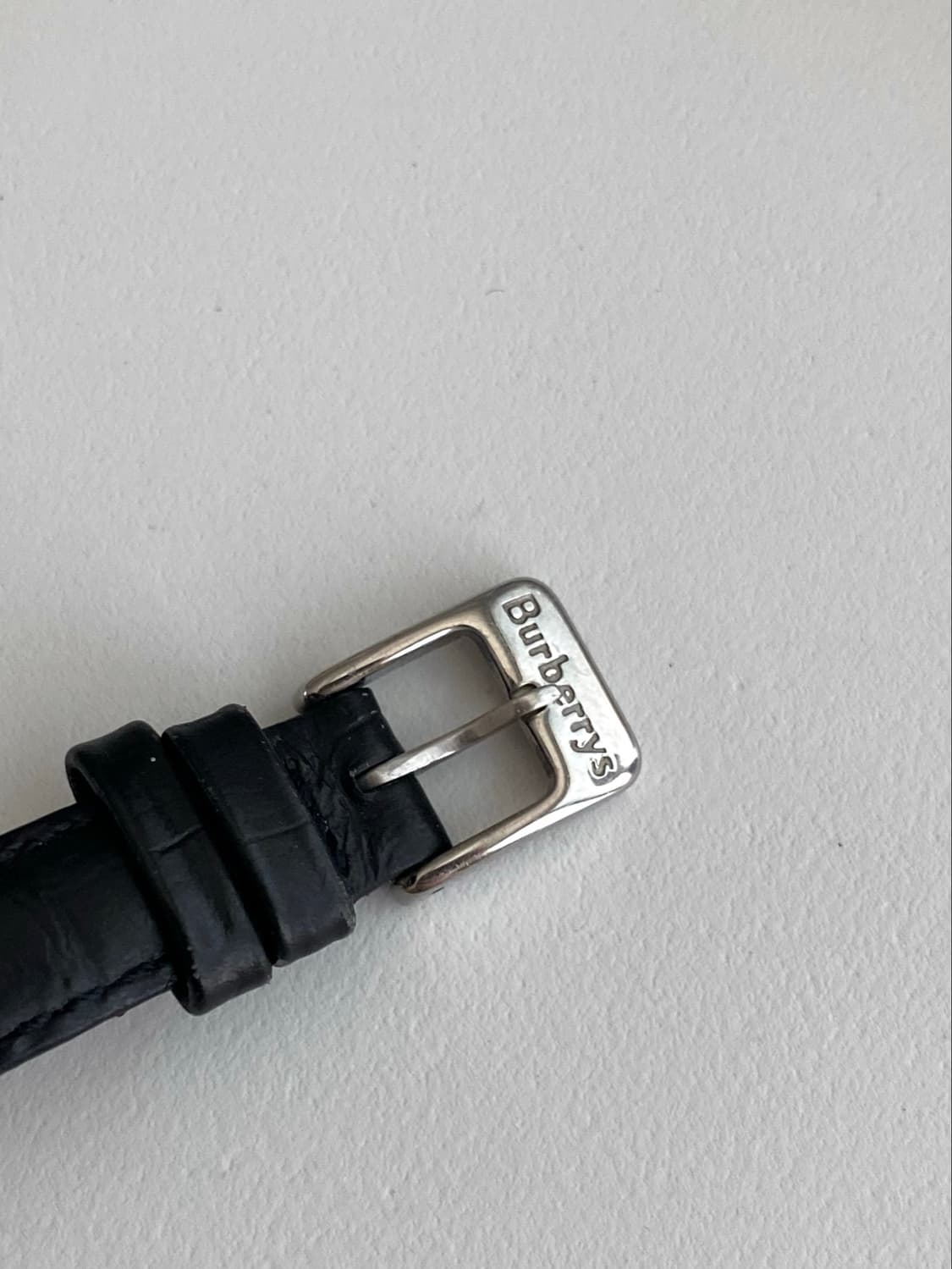 Burberrys 버버리 클래식 스퀘어 탱크 쿼츠 상품이미지5