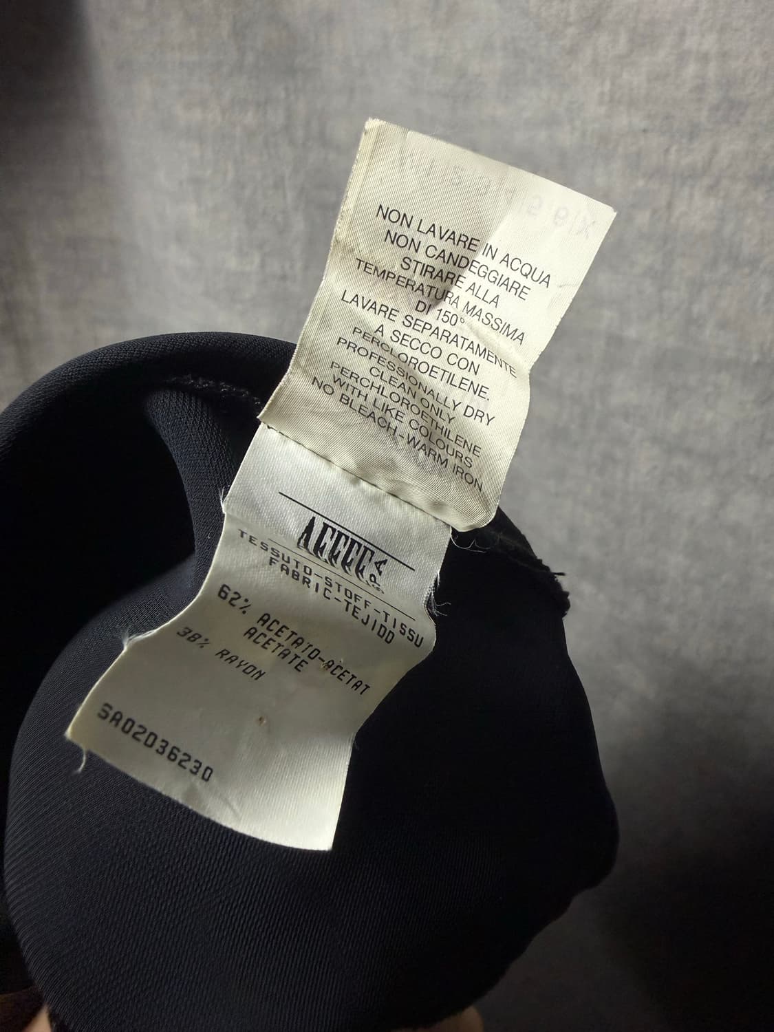 JPG 02SS Classique The Tie Satin Shirt 상품이미지10