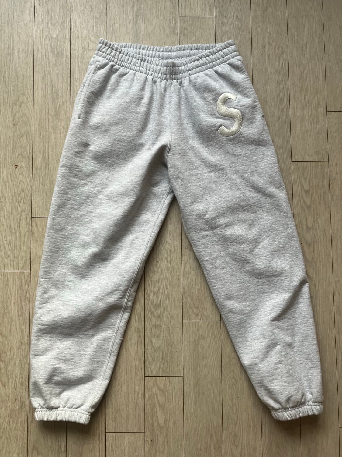 24FW 슈프림 S로고 스웻팬츠 애쉬그레이 상품이미지2