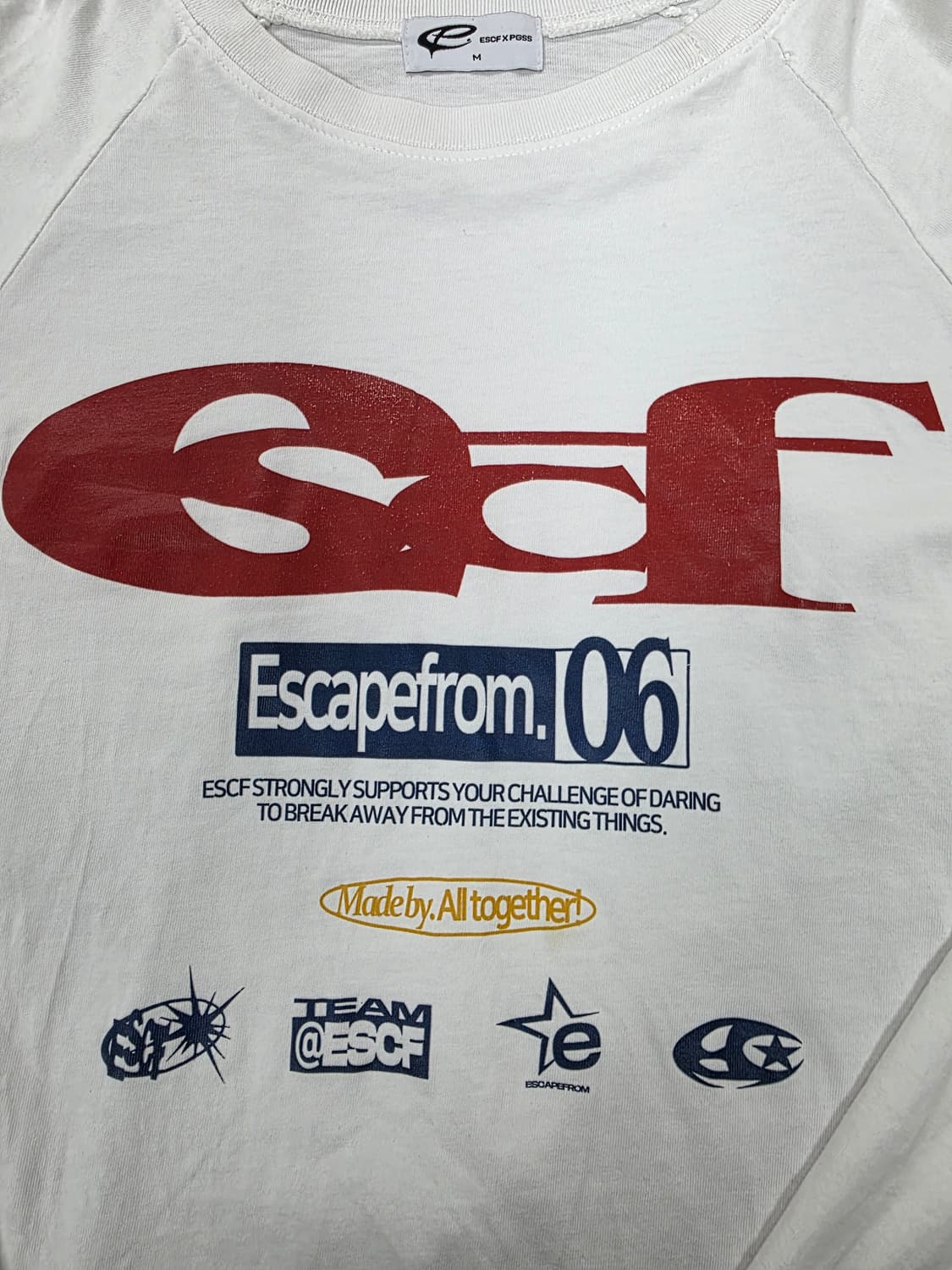 이스케이프프롬 ESCF 로고 프린트 롱슬리브 M 상품이미지4