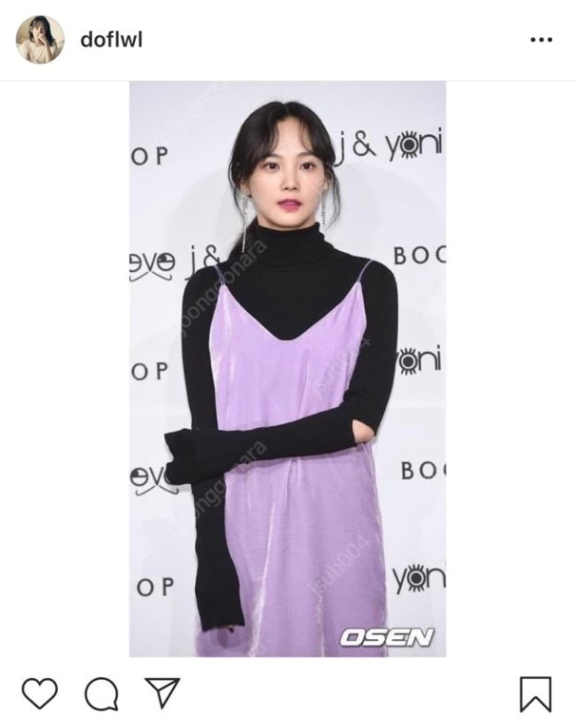 스티브앤요니피 (SNYP) 터틀넥 블랙 목폴라 컷팅 니트 상품이미지1